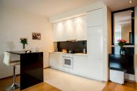 Kuchyňa alebo kuchynka v ubytovaní Platinum Towers Luxury Apartments