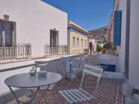 Balkón alebo terasa v ubytovaní Retreat Paros - The Door Apartment