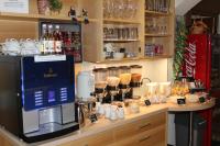 Napoje w obiekcie Hotel Garni Waldhof - Wohlfühlen am Lech