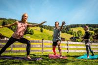 Goście zatrzymujący się w obiekcie Hotel Barbarahof Saalbach, inkl JokerCard