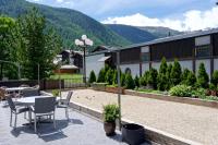 Ein allgemeiner Bergblick oder ein Berglick von des Hotels aus