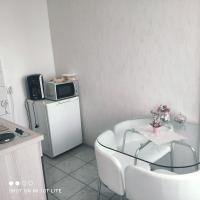 Kuchyňa alebo kuchynka v ubytovaní Studio apartman Valentina