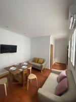 Posedenie v ubytovaní Apartamentos - Alameda