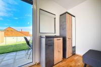 Kuchyňa alebo kuchynka v ubytovaní Friendship Suite
