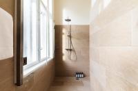 A bathroom at Zola Hotel - Palais de Bohème Adults Only