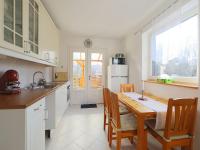 Kuchnia lub aneks kuchenny w obiekcie Holiday Home Violetta Grande by Interhome