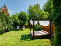 Ogród w obiekcie Holiday Home Violetta Grande by Interhome