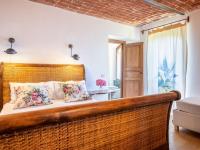 Posteľ alebo postele v izbe v ubytovaní Villa Bric del Vento by Interhome