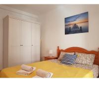 Postel nebo postele na pokoji v ubytování Apartament Lloret de Mar with terrace