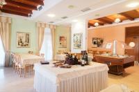 Posezení v ubytování Hotel Spongiola