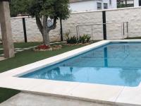 Bazén v ubytovaní CASA VACACIONAL MÁLAGA 14 Chalet alebo v jeho blízkosti