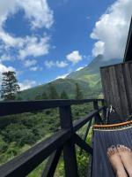 旅館の近くで見られる自然の景観
