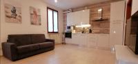 Kuchnia lub aneks kuchenny w obiekcie San Bartolo Rent Apartments, un passo da Firenze