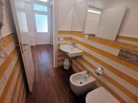 Kúpeľňa v ubytovaní Sorrento Punto It Apartment