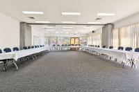 Comfort Inn North Brisbaneにあるビジネスエリアまたは会議室