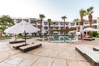 Bazén v ubytování Sunrise Remal Resort nebo v jeho okolí