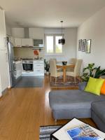 Kuchyňa alebo kuchynka v ubytovaní LIPA Apartment