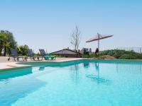 Bazén v ubytovaní Holiday Home Casa Chiara - SIC400 by Interhome alebo v jeho blízkosti