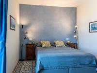 Posteľ alebo postele v izbe v ubytovaní Holiday Home Casa Chiara - SIC400 by Interhome