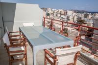 Balkón alebo terasa v ubytovaní 5 Sterne Zeus City Apartment mit Meerblick