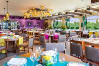 En restaurant eller et andet spisested på Grand Residences Riviera Cancun, All Inclusive