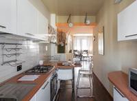 Kuchnia lub aneks kuchenny w obiekcie Beautiful Apartment next to Sempione and City Life - Viale Teodorico
