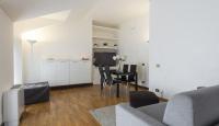 A kitchen or kitchenette at Milan Royal Suites - Centro Cadorna