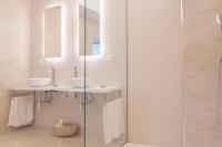 Koupelna v ubytování Suites Alfonso X
