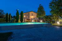 The swimming pool at or close to Villa Leone