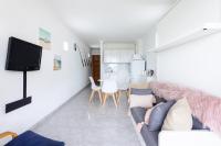 Kuchnia lub aneks kuchenny w obiekcie Home2Book Sea Front Vista Marina, Los Cristianos