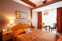 Ein Bett oder Betten in einem Zimmer der Unterkunft Meduza Hotel &amp; Spa