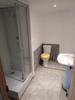 Ein Badezimmer in der Unterkunft Chambre d&#39;h&ocirc;tes de puy faucher