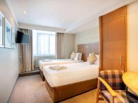 Postel nebo postele na pokoji v ubytování Mercure Maidstone Great Danes Hotel