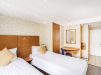 Postel nebo postele na pokoji v ubytování Mercure Maidstone Great Danes Hotel