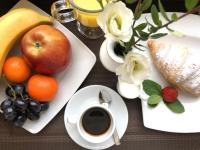 Jídlo v hotelu nebo okolí