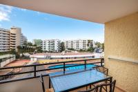 Bazén v ubytování Sunny Corner Playa del Inglés nebo v jeho okolí