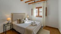Postel nebo postele na pokoji v ubytování Villa Vargas Torrox by Ruralidays