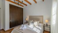 Postel nebo postele na pokoji v ubytování Villa Vargas Torrox by Ruralidays