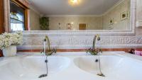 Kúpeľňa v ubytovaní Villa Riillo Casarabonela by Ruralidays