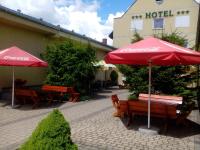 Budova, v ktorej sa hotel nachádza