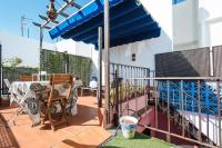 A balcony or terrace at Divi Apartments Villa Reyes 2