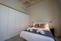 Postel nebo postele na pokoji v ubytování Barcelona Touch Apartments - Rosich