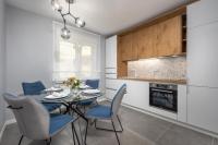Kuchyňa alebo kuchynka v ubytovaní Blue Allure Apartment