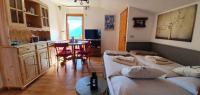 Kuchyňa alebo kuchynka v ubytovaní Maison Venera - Relax Appartaments in Valtournenche