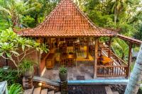 Сад в Umasari Rice Terrace Villa by AGATA