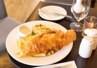 Φαγητό σε αυτό το ξενοδοχείο ή κάπου εκεί κοντά