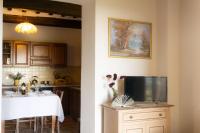 Kuchyňa alebo kuchynka v ubytovaní Agriturismo Villa Lugnano Casale Con Piscina Privata