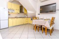 Kuchyň nebo kuchyňský kout v ubytování Apartments Jerkunica