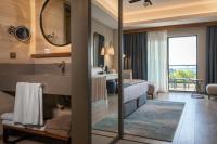 Postel nebo postele na pokoji v ubytování Seaden Quality Resort & Spa Ultra All Inclusive