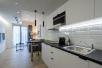 A kitchen or kitchenette at Hestia - Alexandras 38